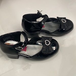 Black heels for girls